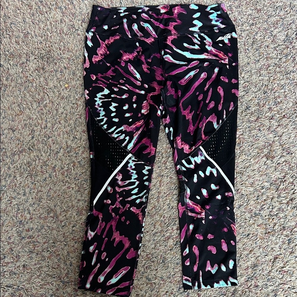 Avia Black and Pink Patterned Cropped Pants